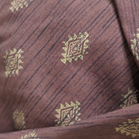 Eddie Bauer Travex Men’s Shorts Size 32 Brown Geometric Print  Stretch Nylon - Picture 11 of 12